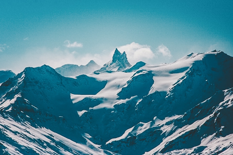 Pigne d Arolla. En av de klassiska topparna vi passerar på vägen mellan Chamonix och Zermatt. Foto: Andreas Bengtsson