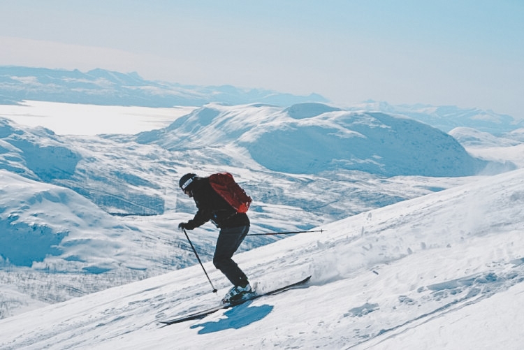 Spanstind April 2012. Skitouring Narvik. Foto:Magnus Strand