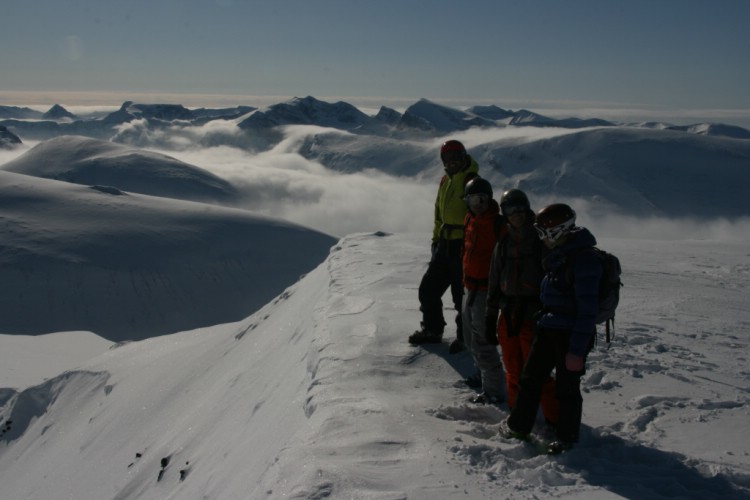 Vid starten på dagens 3e åk på Kåtotjocka den 3e April 2009.   Foto: Andreas Bengtsson