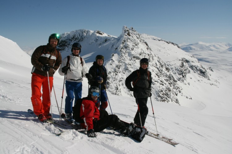 Heliski paket i Riksgränsen, Abisko och Kebnekaise. Foto: Andreas Bengtsson